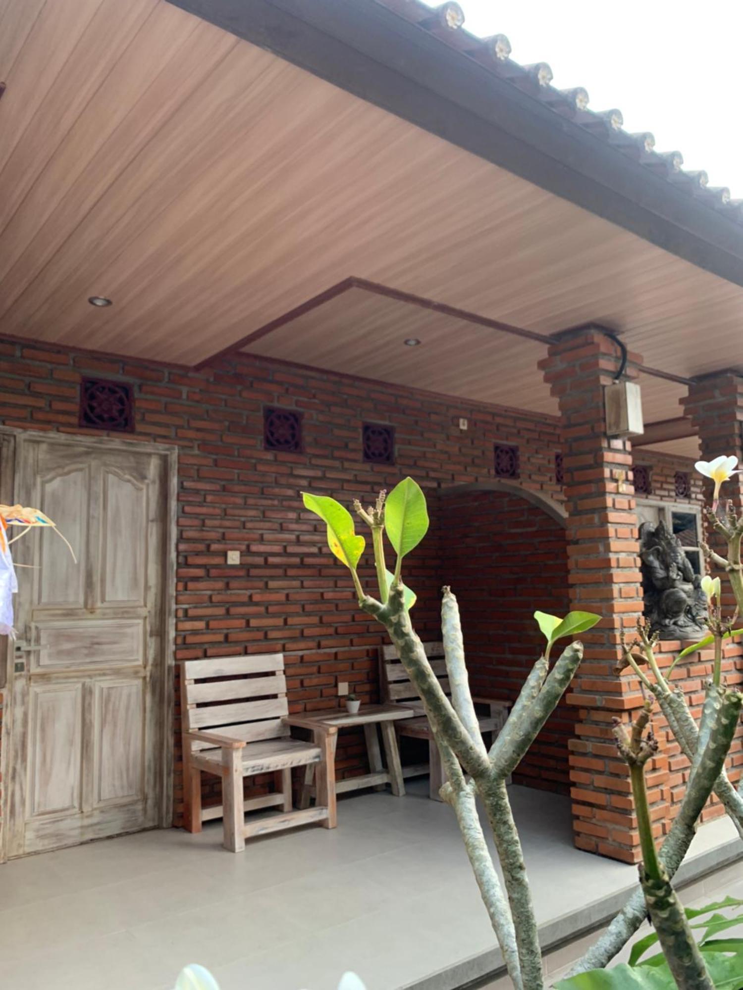 Ambara Guest House Tampaksiring Exterior photo