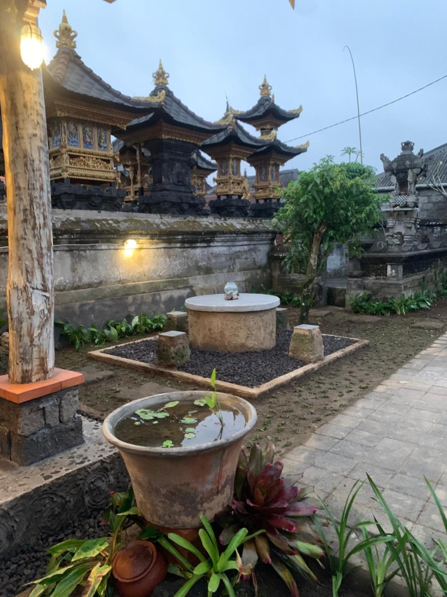 Ambara Guest House Tampaksiring Exterior photo