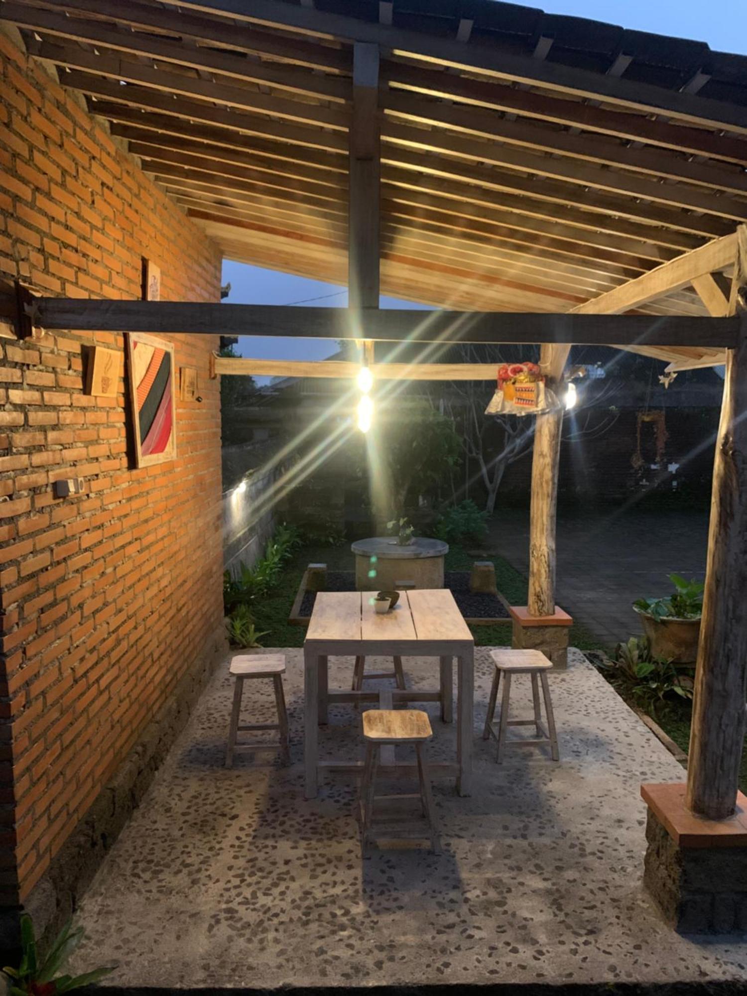 Ambara Guest House Tampaksiring Exterior photo