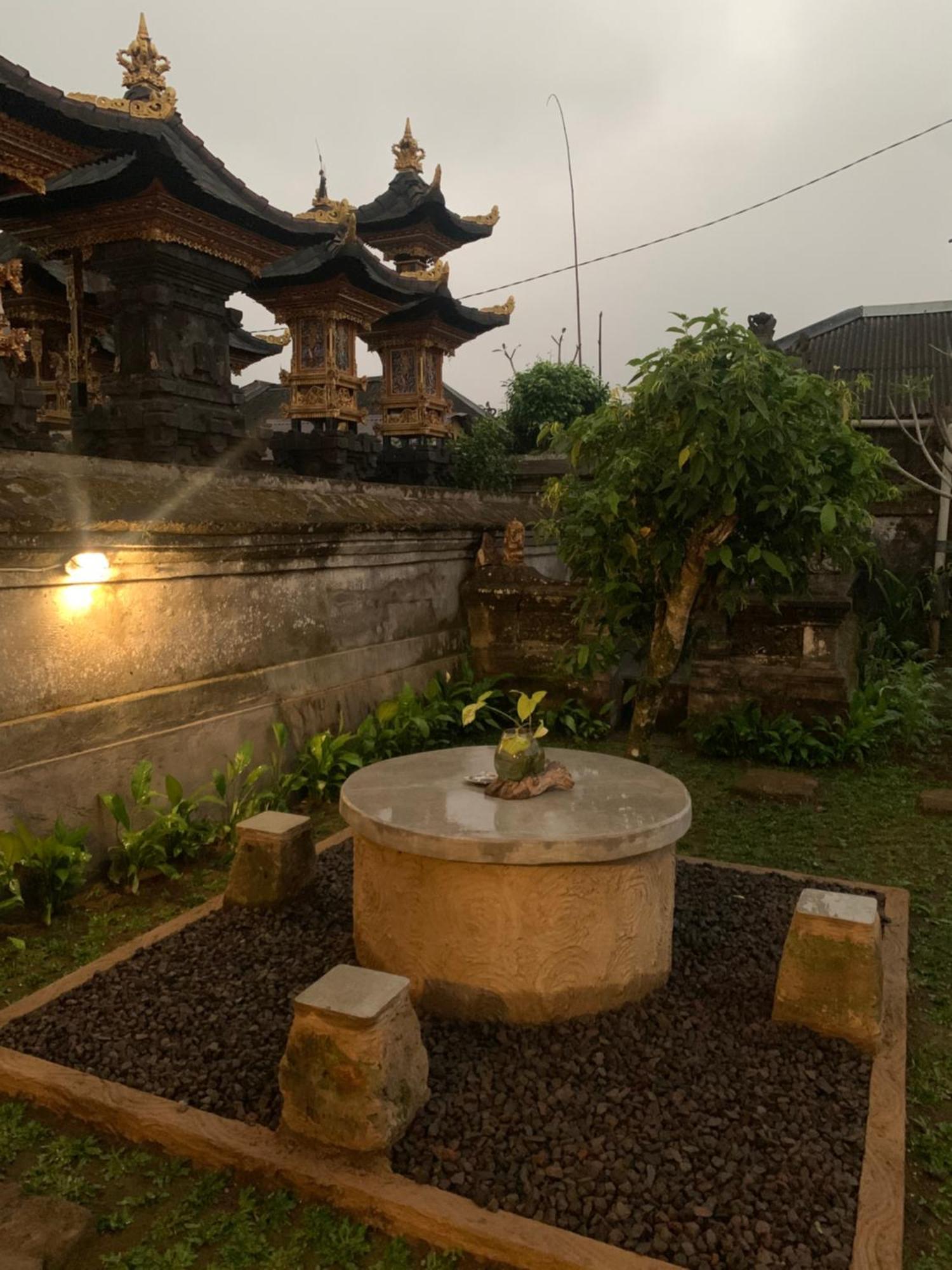 Ambara Guest House Tampaksiring Exterior photo