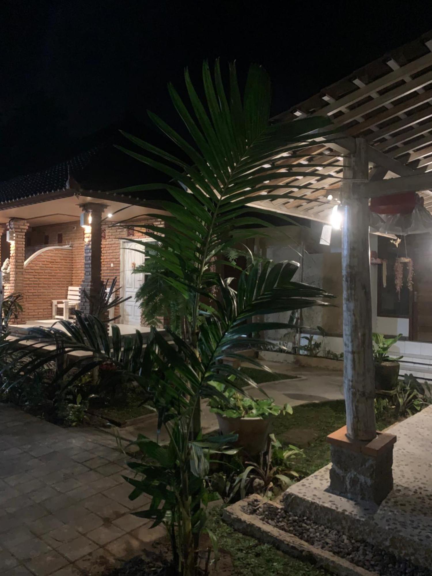 Ambara Guest House Tampaksiring Exterior photo