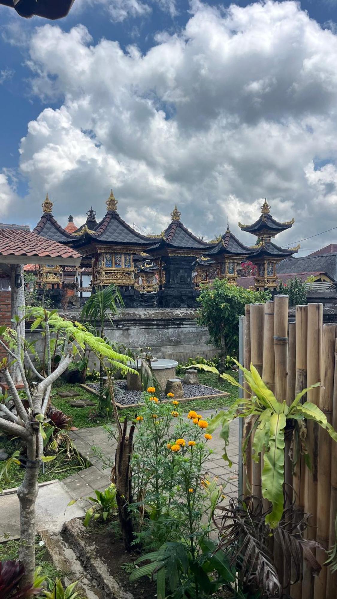 Ambara Guest House Tampaksiring Exterior photo